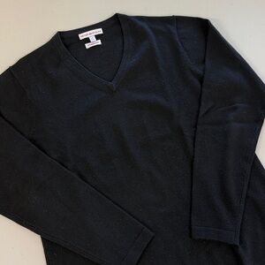 Peter Millar Red V-Neck Sweater